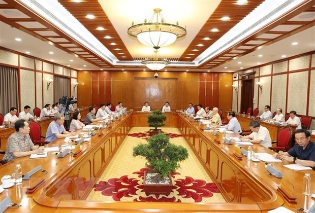 politburo agrees on continued support for pandemic-hit employees, employers picture 1