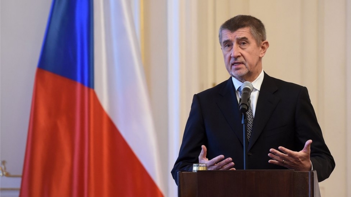 czech pm set to visit vietnam in august picture 1