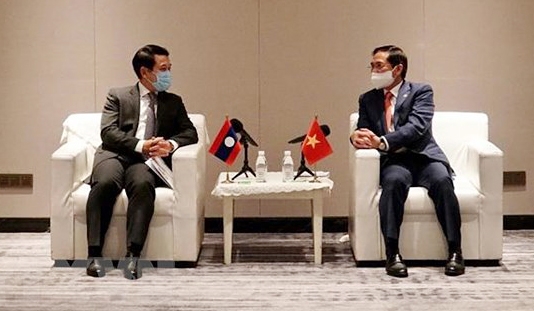 Vietnam, Laos beef up bilateral cooperation