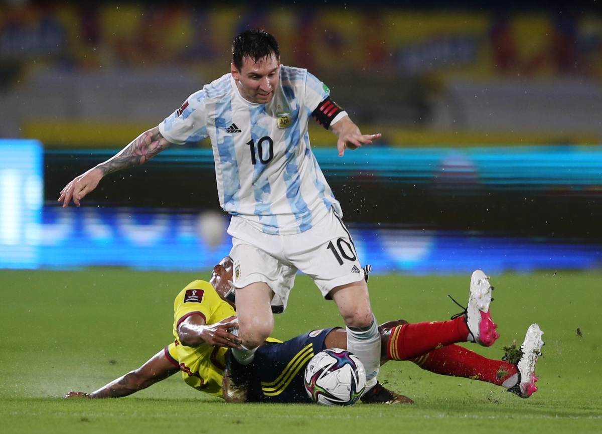 messi phung phi co hoi, argentina bi colombia cam hoa o vong loai world cup 2022 hinh anh 1