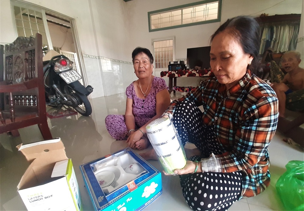 Cảnh báo chiêu trò về nông thôn bán hàng kiểu “tặng 5, bán 1” ở Cà Mau