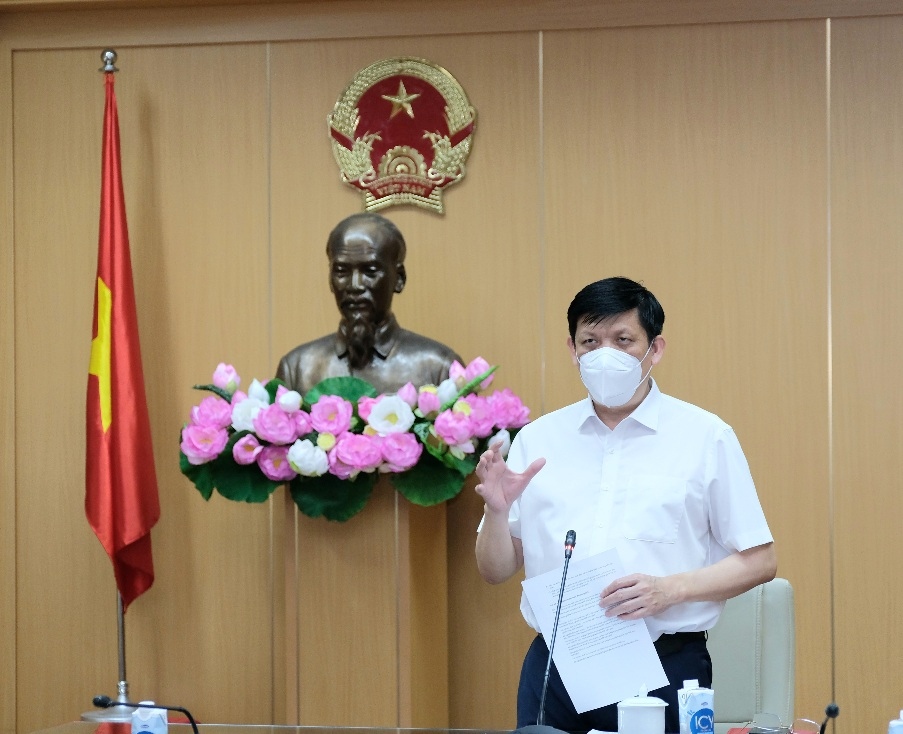 Bộ trưởng Nguyễn Thanh Long gửi tới các nhà báo lời tri ân sâu sắc vì những nỗ lực, đóng góp, đồng hành cùng ngành Y tế trong thời gian vừa qua.