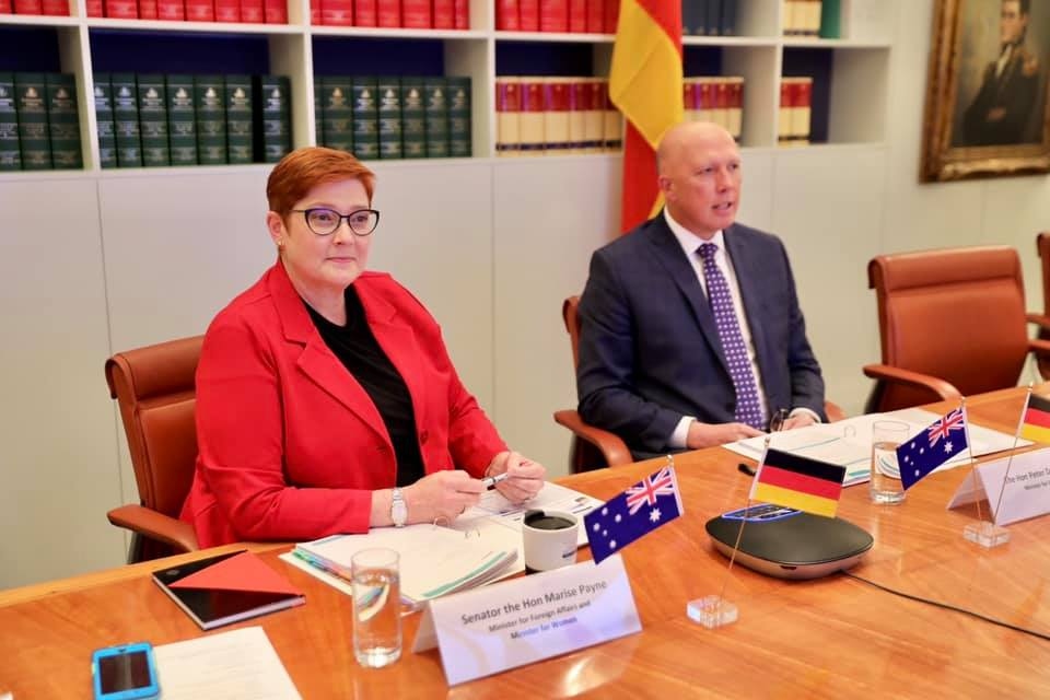 Bộ trưởng Ngoại giao Australia Marise Payne (bên trái) và Bộ trưởng Quốc phòng Australia Peter Dutton tại cuộc Đối thoại 2+2 với những người đồng cấp Đức ngày 10/6. Nguồn: FB Marise Payne.