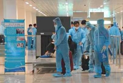 Đưa công dân Việt Nam về nước cách ly tại Sóc Trăng và Bạc Liêu