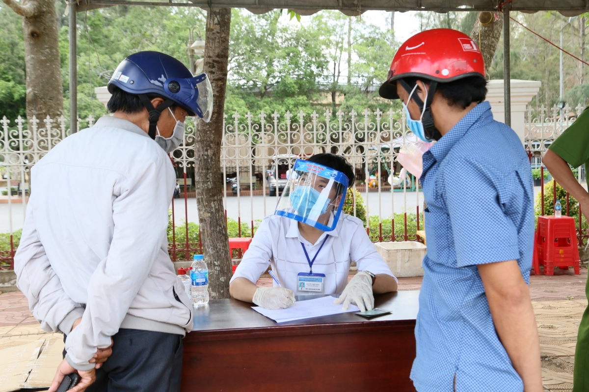 Chủ động, linh hoạt - người dân ủng hộ Trạm kiểm soát dịch tại Cần Thơ