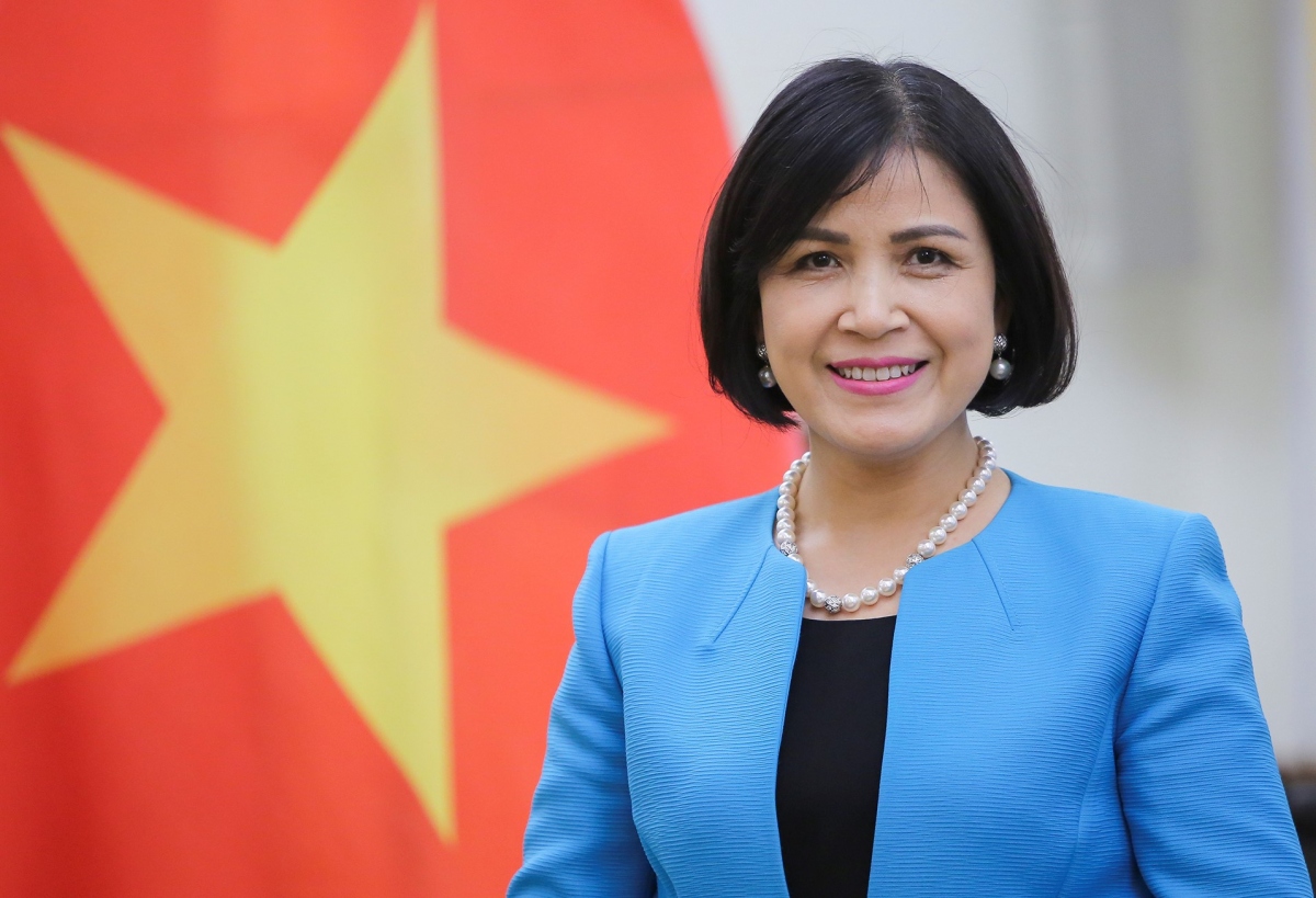 Đại sứ Lê Thị Tuyết Mai.
