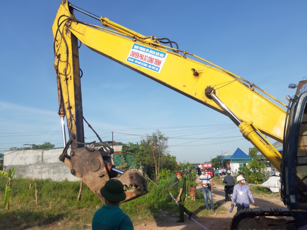 Hải Phòng cưỡng chế 159 công trình vi phạm tại khu đất 9,2ha phường Thành Tô