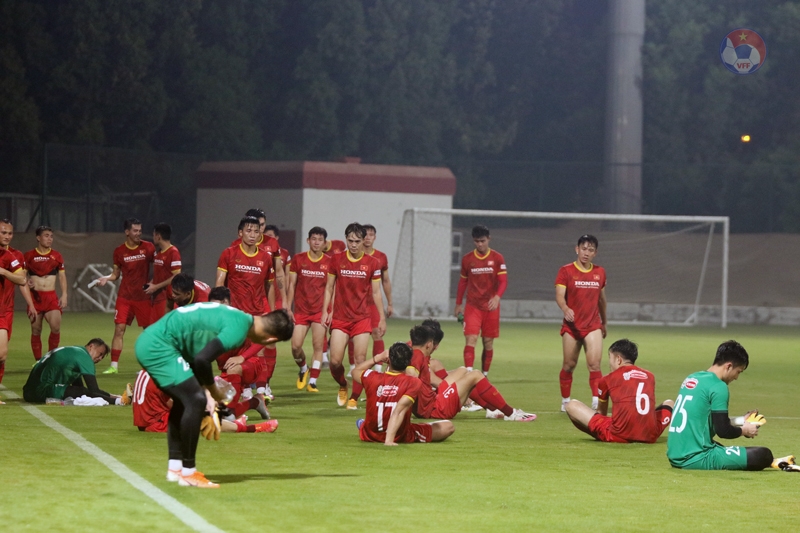 Đt việt nam đối chọi với thử thách thời tiết ở uae hình ảnh 7 Dt viet nam doi choi voi thu thach thoi tiet o uae hinh anh 7