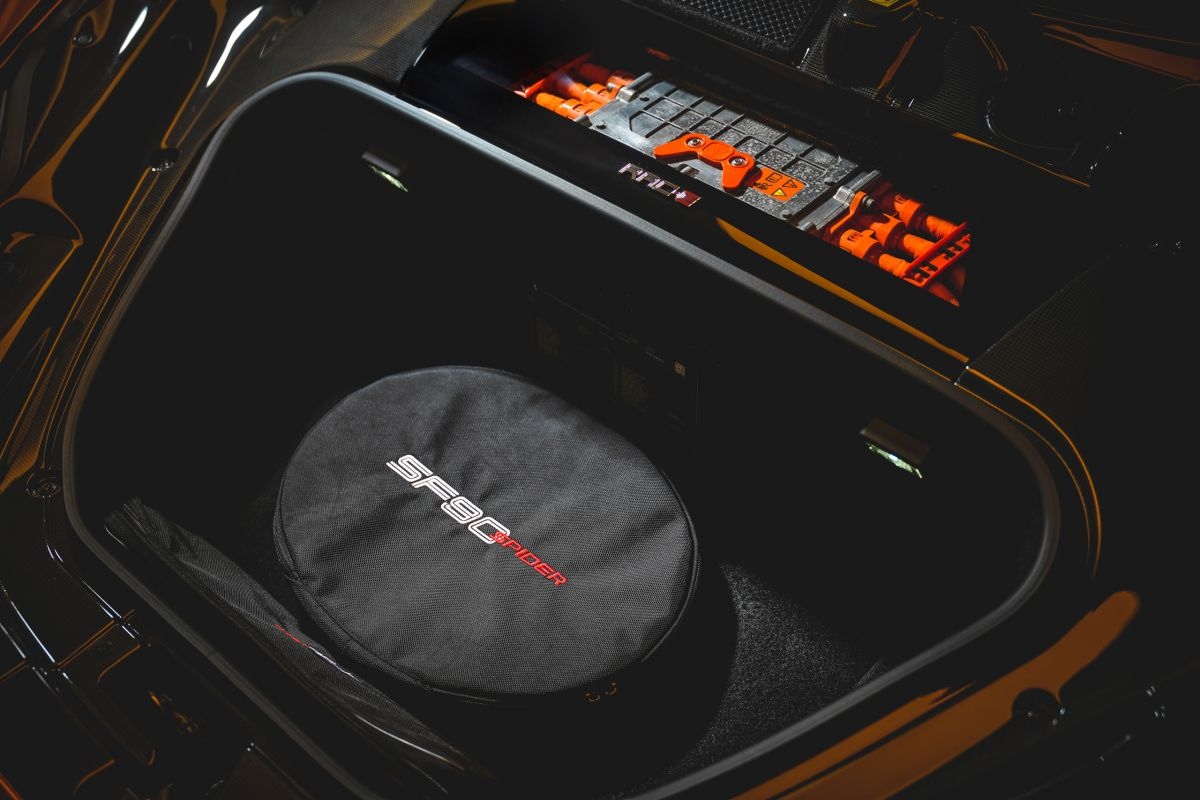 ferrari sf90 spider ra mắt giới nhà giàu malaysia với giá từ 11,6 tỷ đồng hình ảnh 15 ferrari sf90 spider ra mat gioi nha giau malaysia voi gia tu 11,6 ty dong hinh anh 15