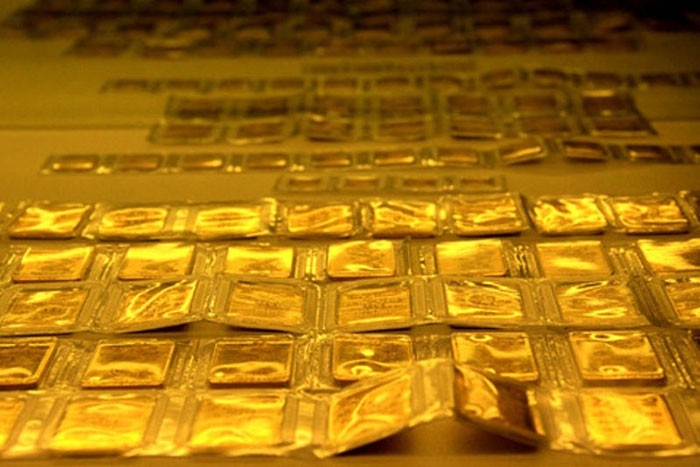 local gold prices climb to record high on global market rally picture 1