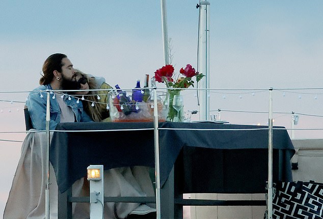 heidi klum va chong tre khoa moi lang man tren ho wannsee o berlin hinh anh 3