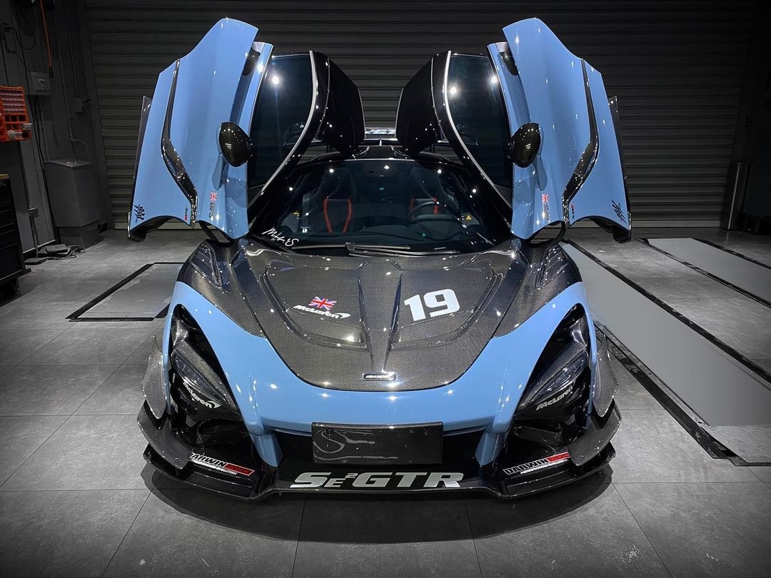 mclaren 720s hoa than thanh senna gtr thong qua goi do dac biet hinh anh 4