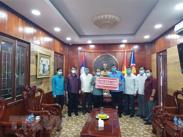 laos joins hands with vietnam to fight covid-19 picture 1