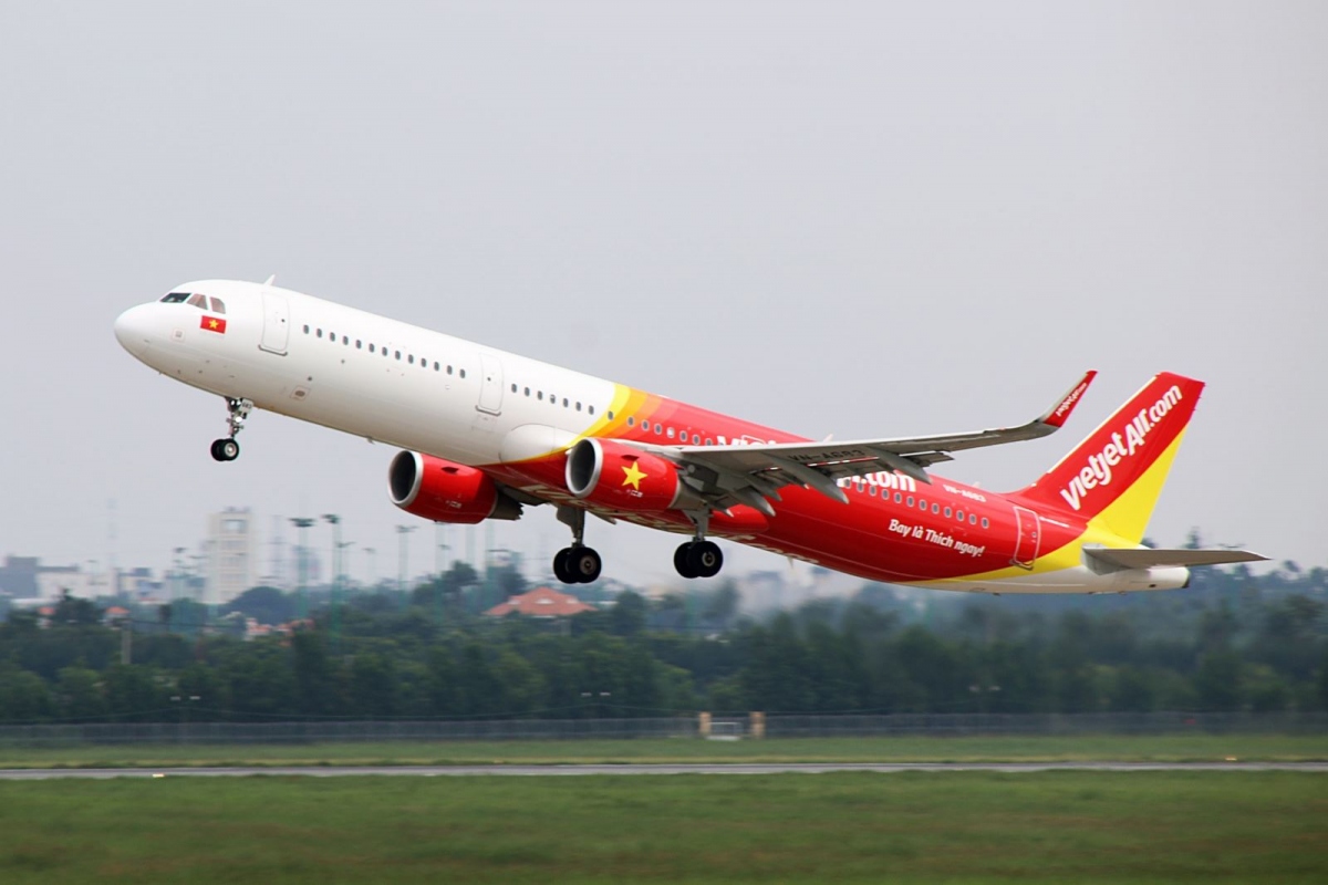 vietjet air to offer major promotion on cashless day picture 1