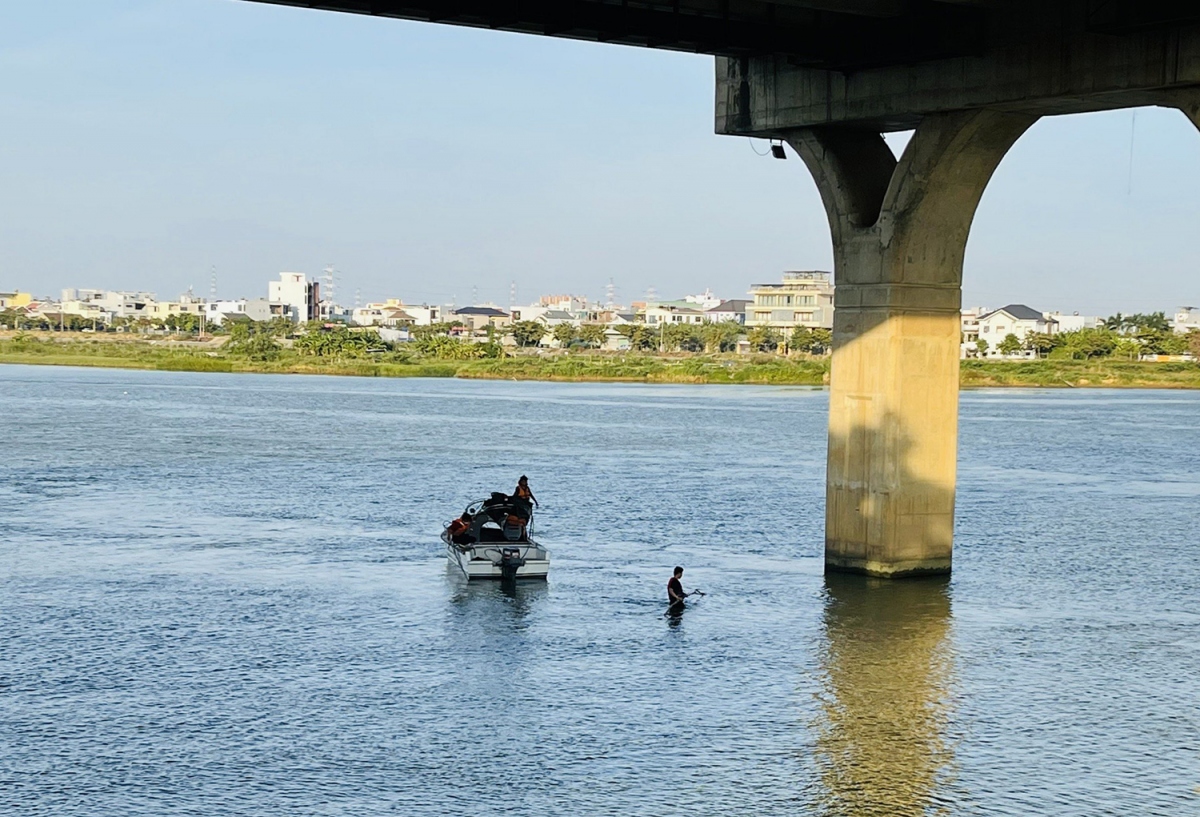 Tìm thấy thi thể nam sinh lớp 9 đuối nước ở Đà Nẵng