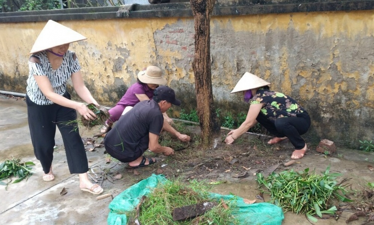 sạch đường, đẹp ngõ nhờ thùng rác công cộng hình ảnh 2 sach duong, dep ngo nho thung rac cong cong hinh anh 2