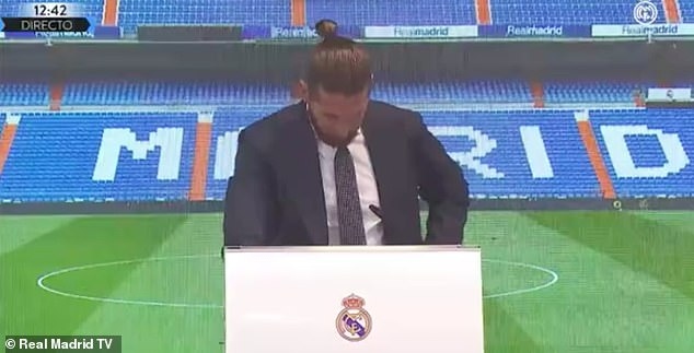 ramos bat khoc, tiet lo su that phu phang khi chia tay real madrid hinh anh 1