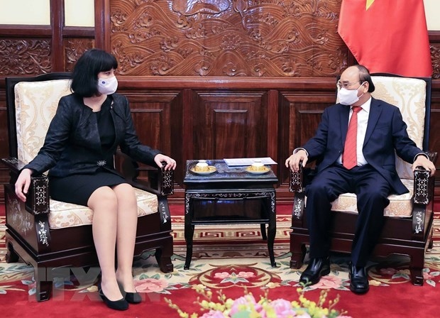 president nguyen xuan phuc hosts foreign ambassadors picture 4