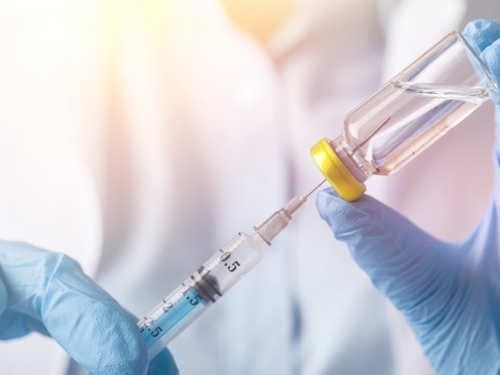 Làm thế nào giảm tác dụng phụ sau khi tiêm vaccine?