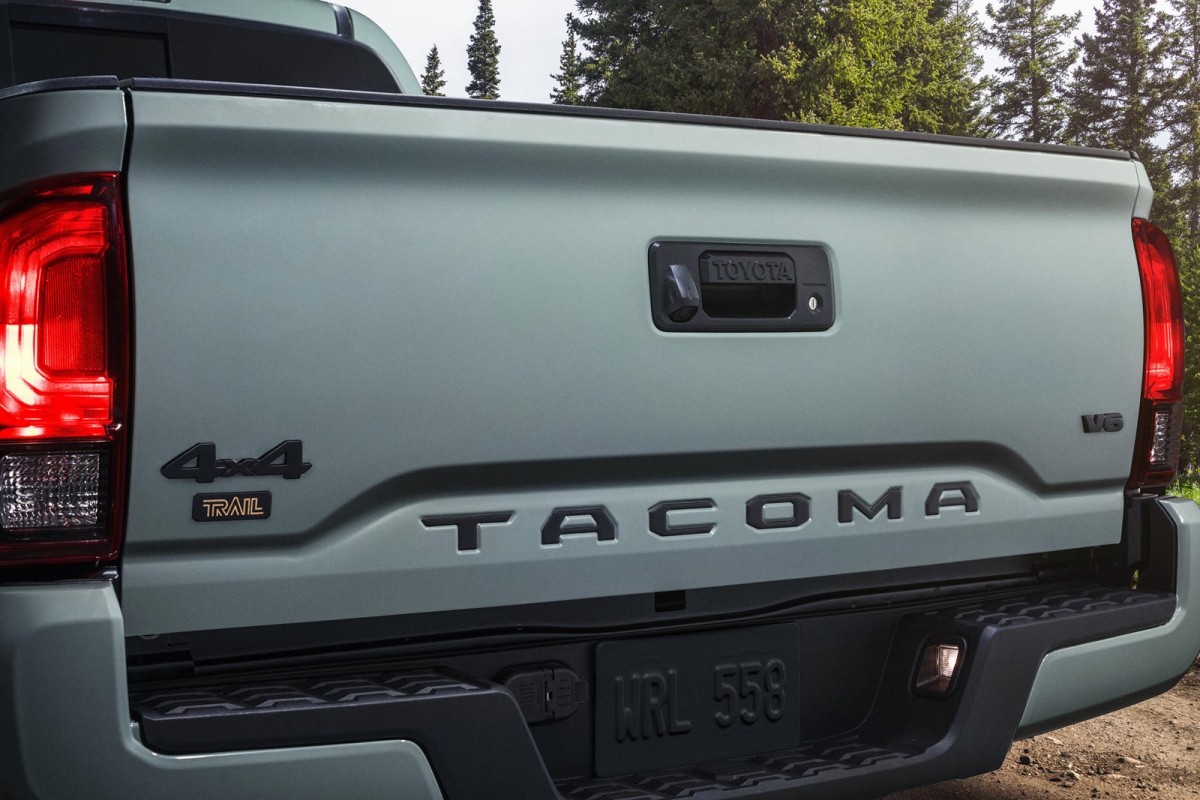 toyota tacoma trail edition 2022 ra mat, gia gan 40.000 usd hinh anh 6