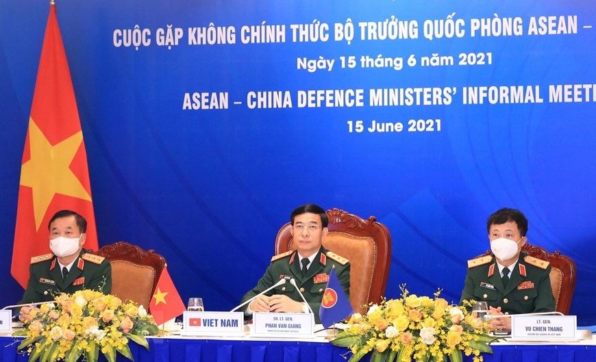Cuộc gặp không chính thức giữa Bộ trưởng Quốc phòng ASEAN – Trung ...