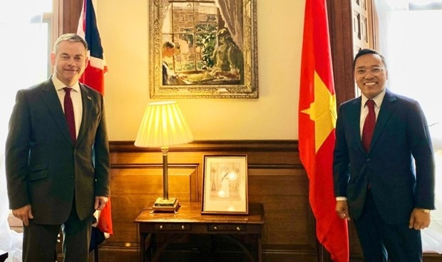 british diplomat rejoices at development of uk-vietnam ties picture 1