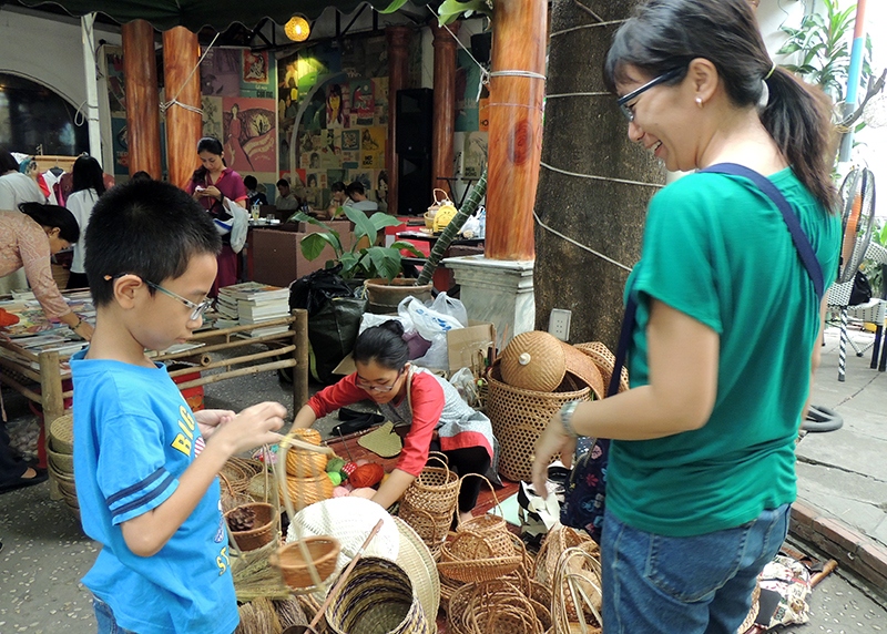 toan van chi thi cua ban bi thu ve tang cuong su lanh dao voi cong tac gia dinh hinh anh 1