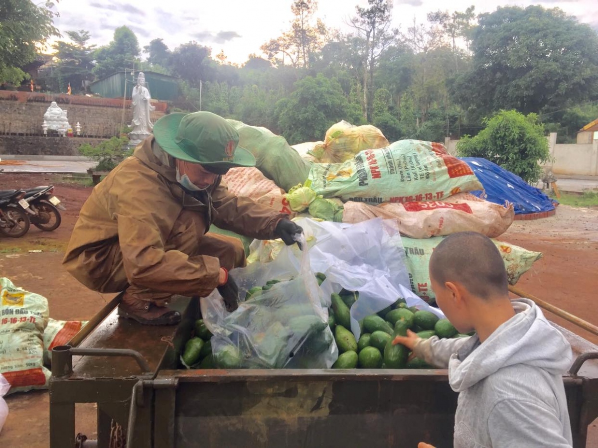 Bà con Đắk Nông hướng về tâm dịch TP.HCM