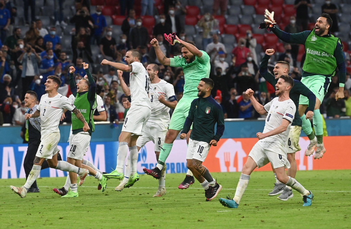 italia 2-1 bi de bruyne khong ganh noi lukaku hinh anh 9