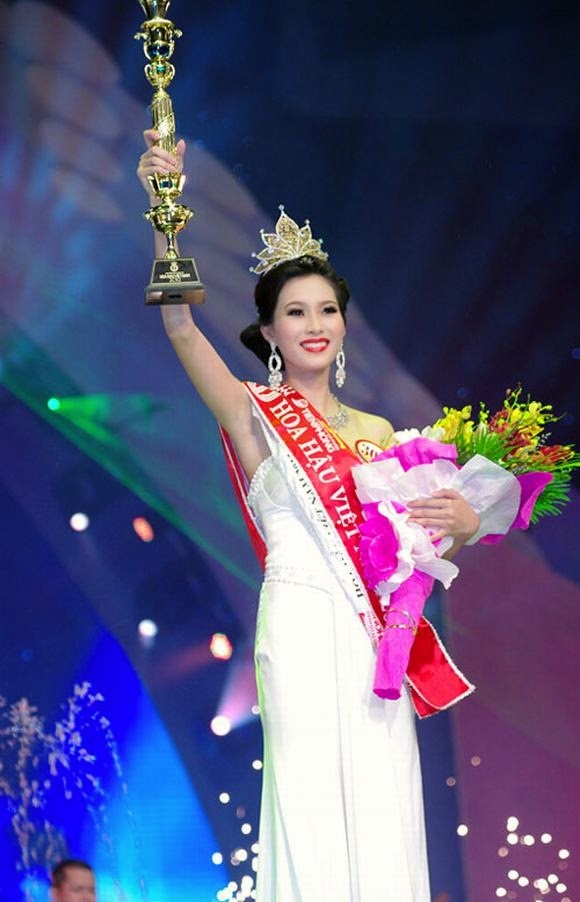 Hoa hậu Đặng Thu Thảo