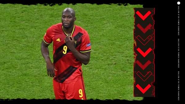 5. Romelu Lukaku (Inter Milan) | Thành tích trong năm 2021: 22 bàn thắng, 7 kiến tạo. Vô địch Serie A.