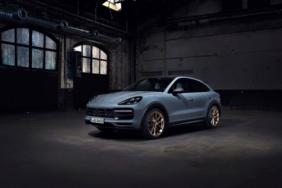 porsche cayenne turbo gt co gia tu 12,25 ty dong tai viet nam hinh anh 1