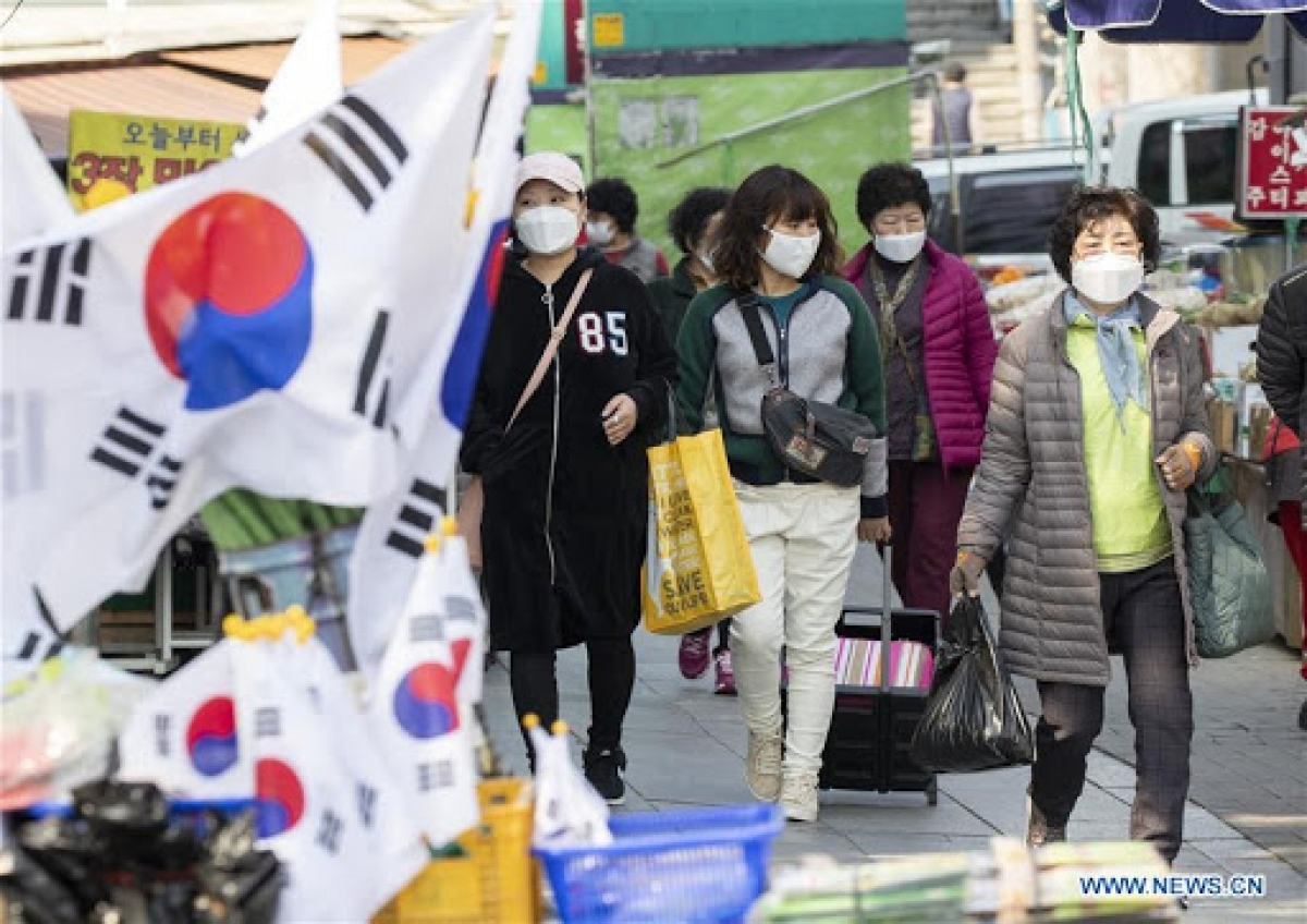 Lây nhiễm Covid-19 lan rộng, Hàn Quốc tăng mức giãn cách cao nhất. Ảnh: News.cn