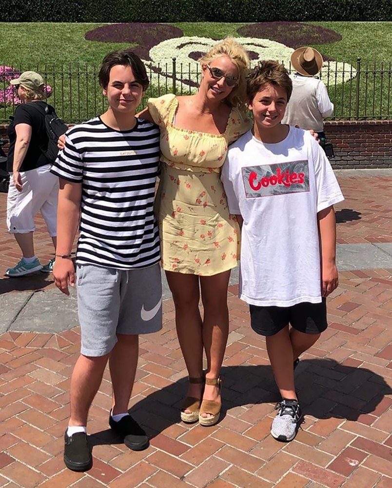 Britney Spears và 2 con.