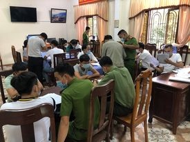 Công an tỉnh Quảng Nam đang tiến hành điều tra 19 đối tượng liên quan đường dây cá độ bóng đá.