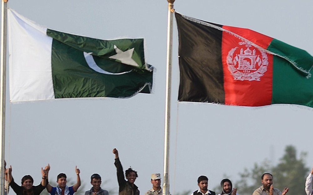 quan he afghanistan-pakistan cang thang, con gai Dai su afghanistan bi bat coc hinh anh 1