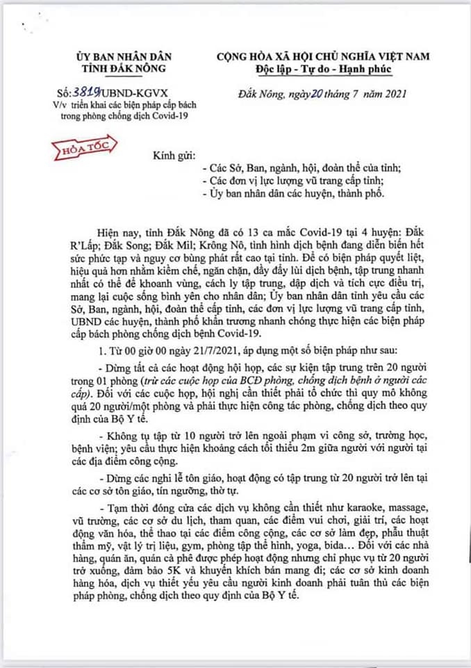 dung cac dich vu khong thiet yeu, nguoi den Dak nong bat buoc phai xet nghiem covid-19 hinh anh 1