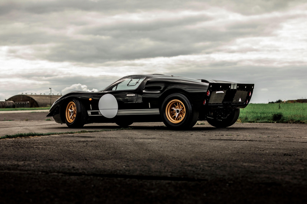 ford gt40 duoc dien hoa boi everrati hinh anh 6
