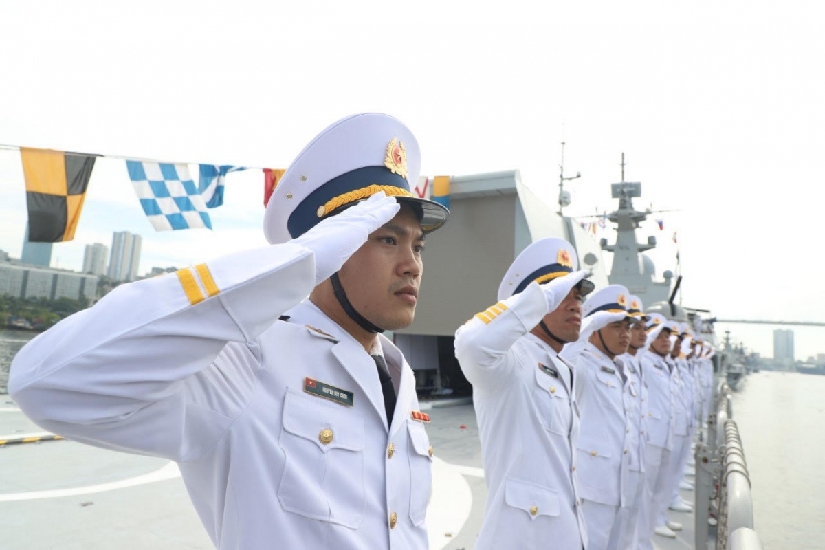 vietnamese navy gepard frigates join military parade in russia picture 6