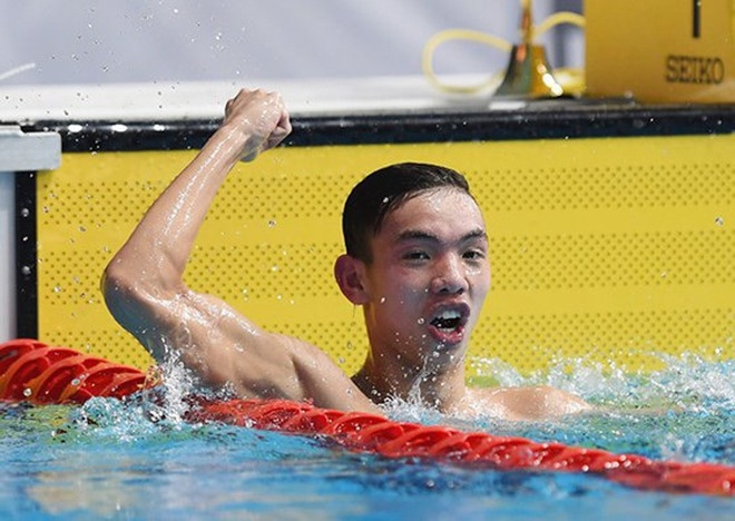 local swimmer only asian competitor among top 20 of 800m freestyle picture 1