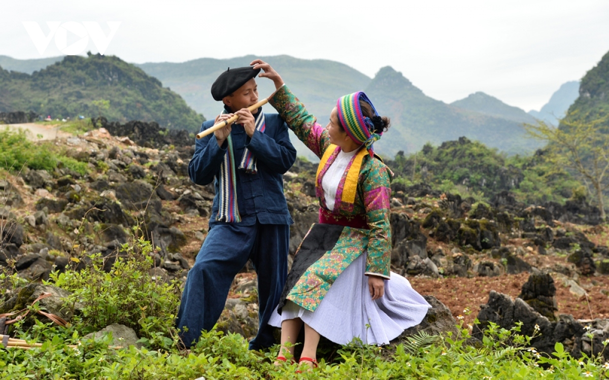 khau vai love market recognized as national intangible cultural heritage picture 1