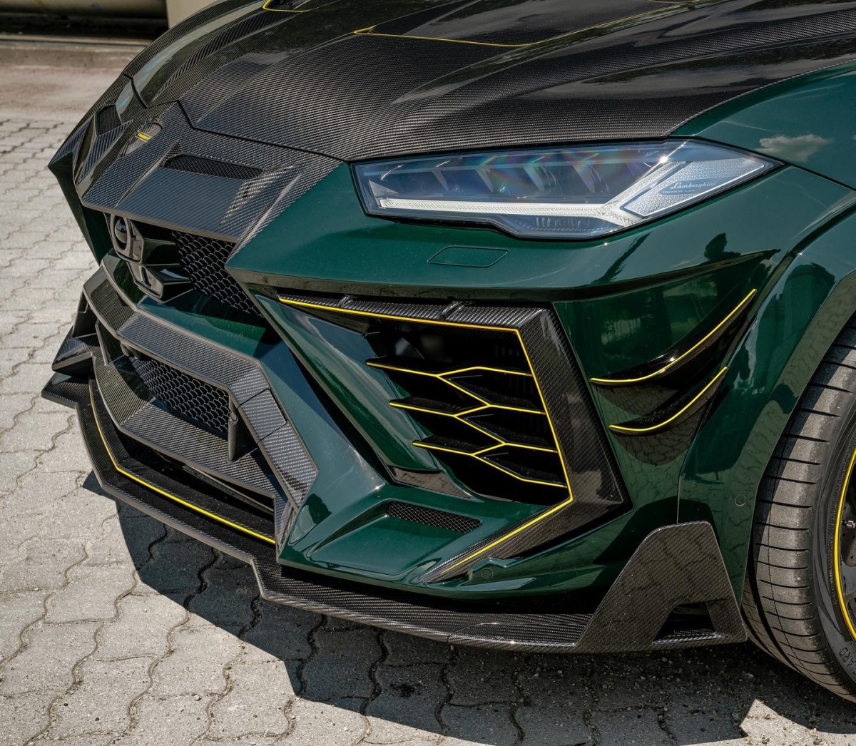 mansory tiep tuc tung ra them lamborghini urus voi goi do venatus hinh anh 5