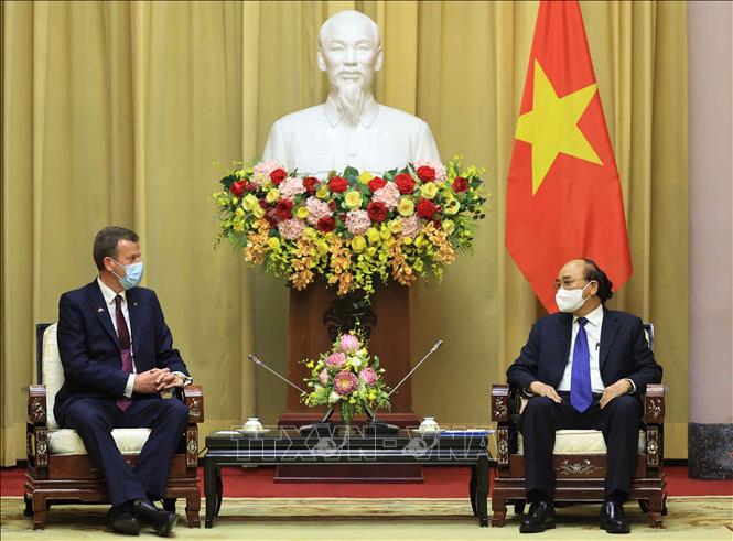 australian trade minister welcomed in hanoi picture 1