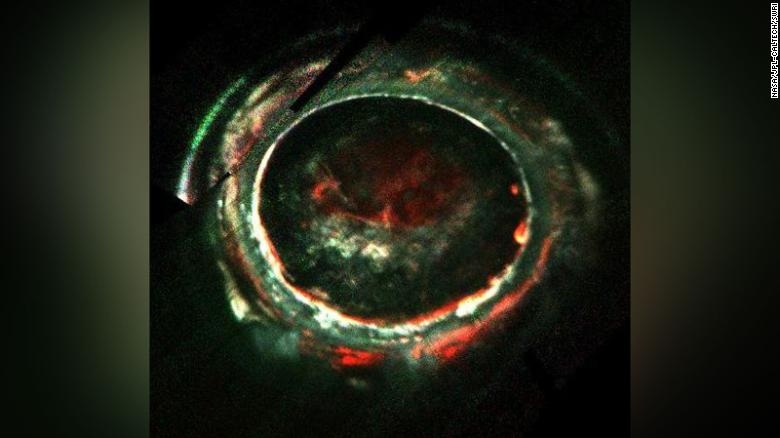 Giải mã bí ẩn cực quang trên sao Mộc sau hơn 40 năm | VOV.VN