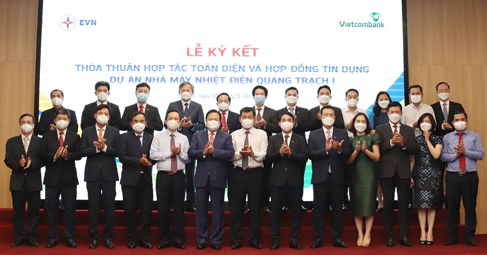 EVN và Vietcombank hợp đồng tín dụng tài trợ Nhiệt điện Quảng Trạch I