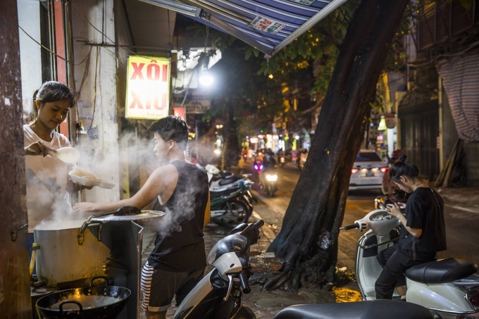 According to Time, Pho (noodles) is the capital’s signature dish ( Photo: Paul Hahn-laif/Redux)