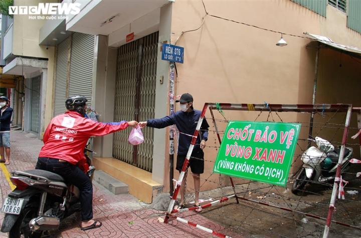 tp.hcm kiem soat ra vao nghiem ngat tai cac vung xanh hinh anh 7