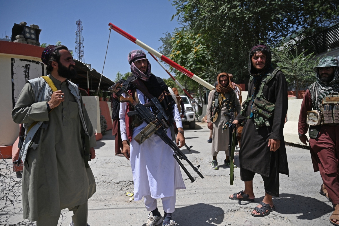 khung canh kabul sau khi taliban gianh quyen kiem soat thu do cua afghanistan hinh anh 12