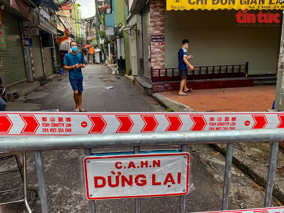 nhà xe khai báo không trung thực, phường giáp bát phải kiến nghị mở rộng vùng phong tỏa hình ảnh 10 nha xe khai bao khong trung thuc, phuong giap bat phai kien nghi mo rong vung phong toa hinh anh 10