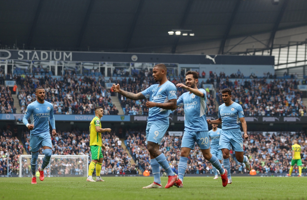 Gabriel Jesus toả sáng giúp Man City thắng đậm đà trước Norwich. (Ảnh: Reuters)